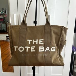 Marc Jacobs tote